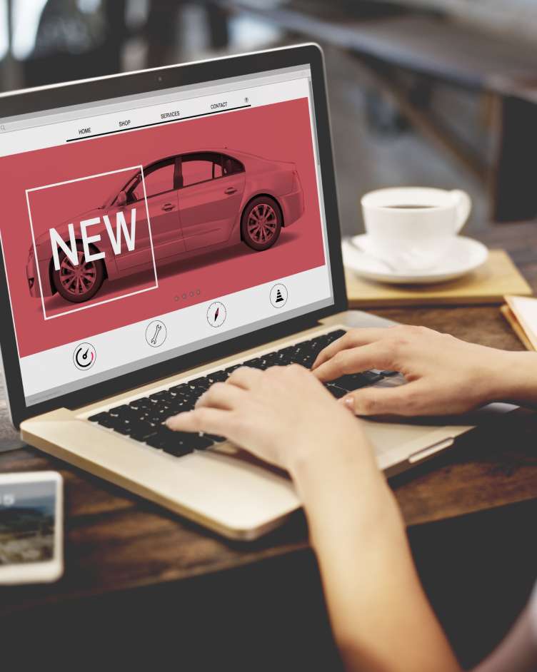 customer viewing digital advertisement